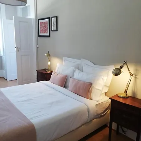 Menina Da Ria Hostal *