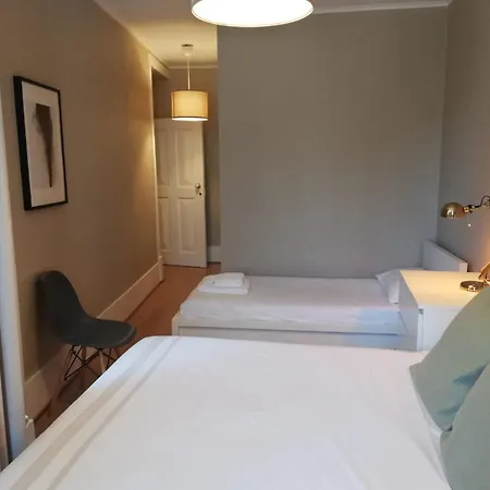 Hostal Menina Da Ria *